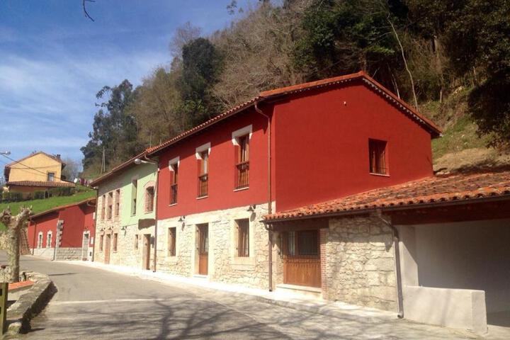 La Casuca del Esbardu Hotel