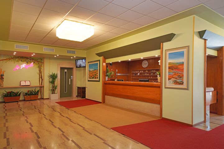 Hotel Interior 6 of 68