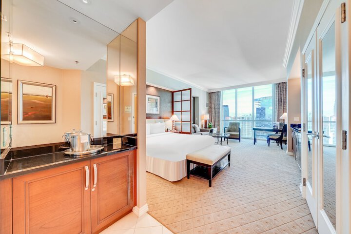 Room 4 of 49