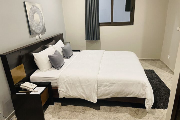 Room 30 of 42