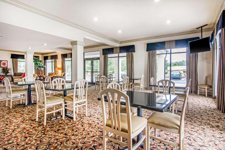 Hotel Interior 26 of 58