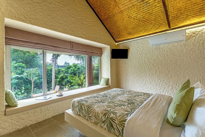 Room 21 of 30