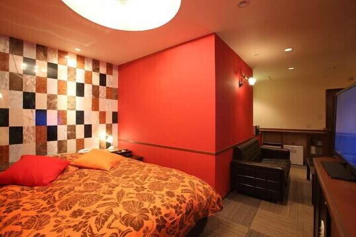Room 16 of 36
