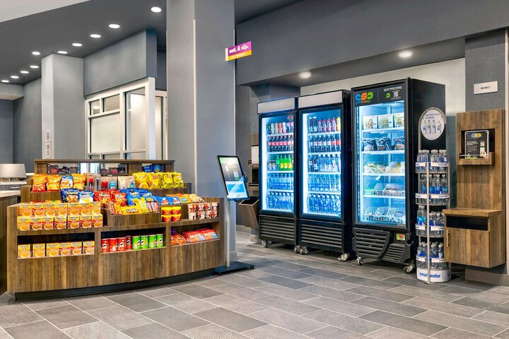 Snack bar