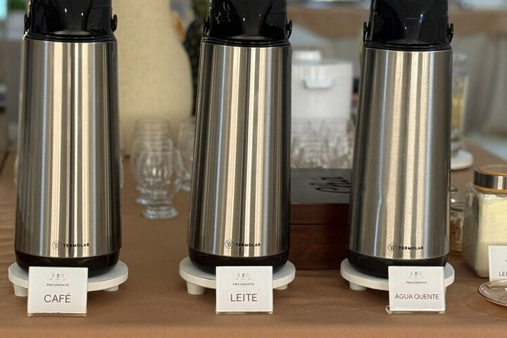 Breakfast/Coffee Service 11 of 16
