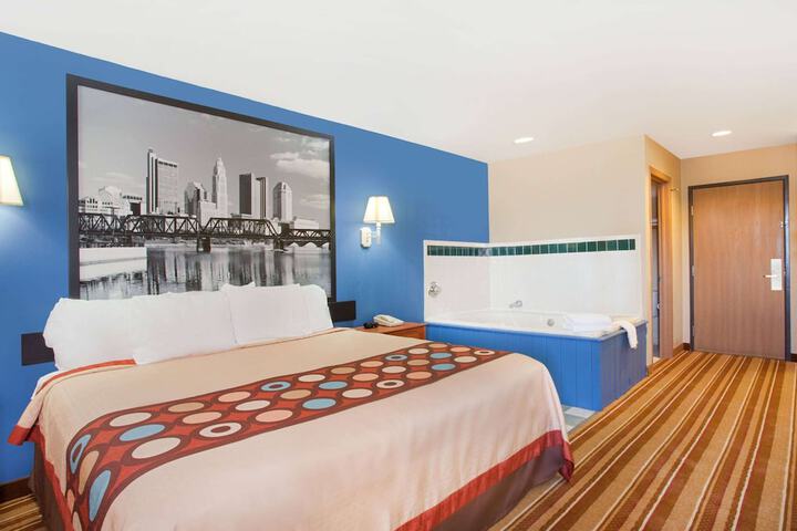1 King Bed (13 of 13)