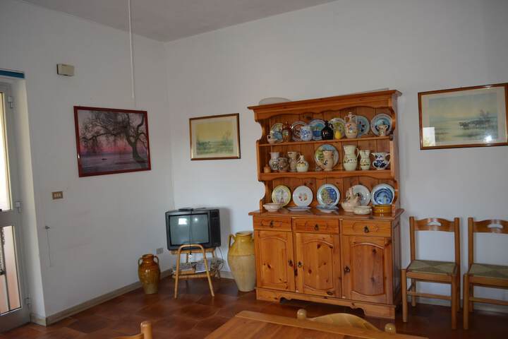 Room 13 of 25