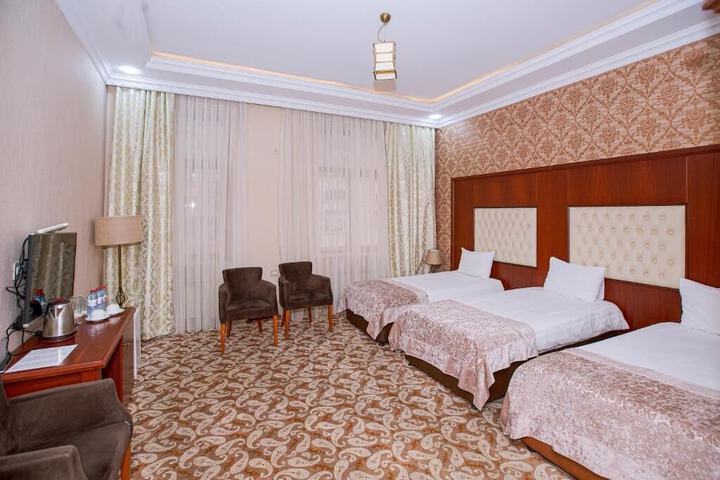 Room 26 of 46