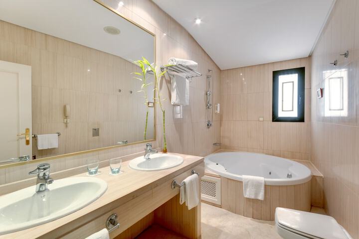 Bath Interior
