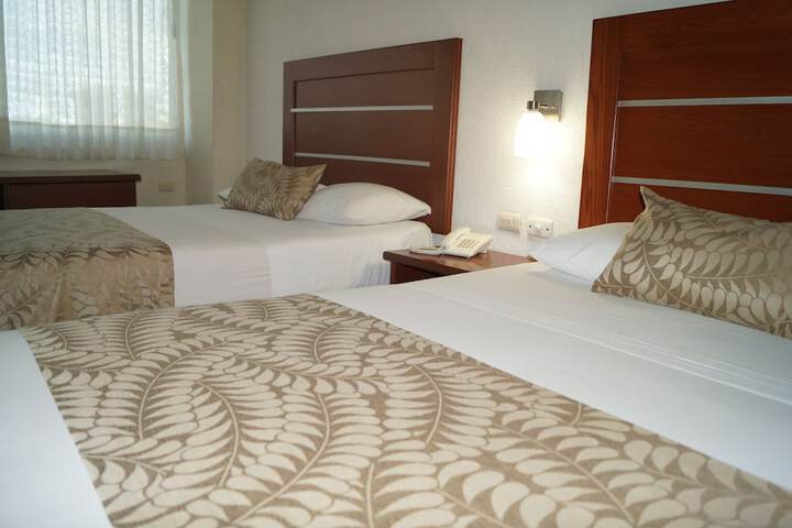Room 6 of 25