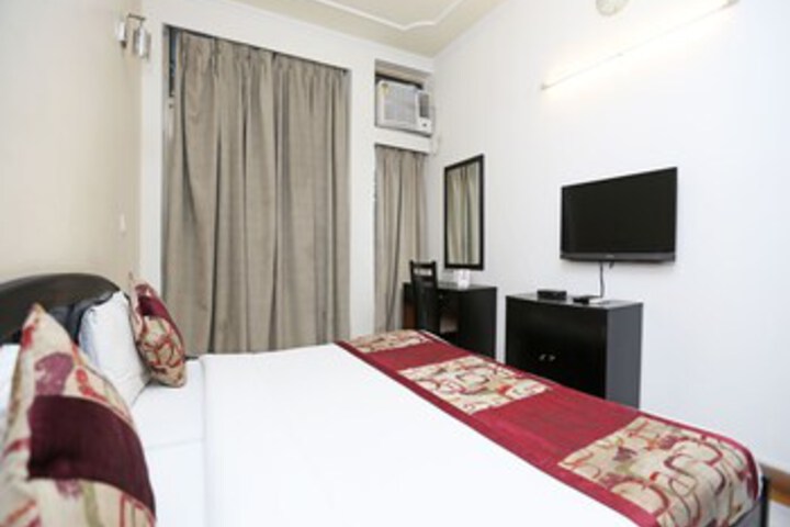 Room 26 of 26