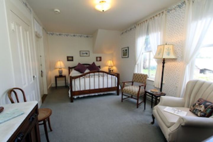Room 52 of 162