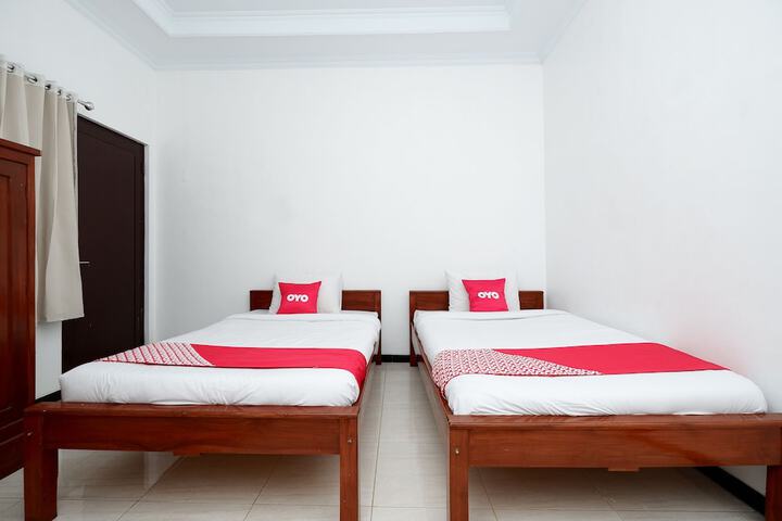 Room 16 of 35