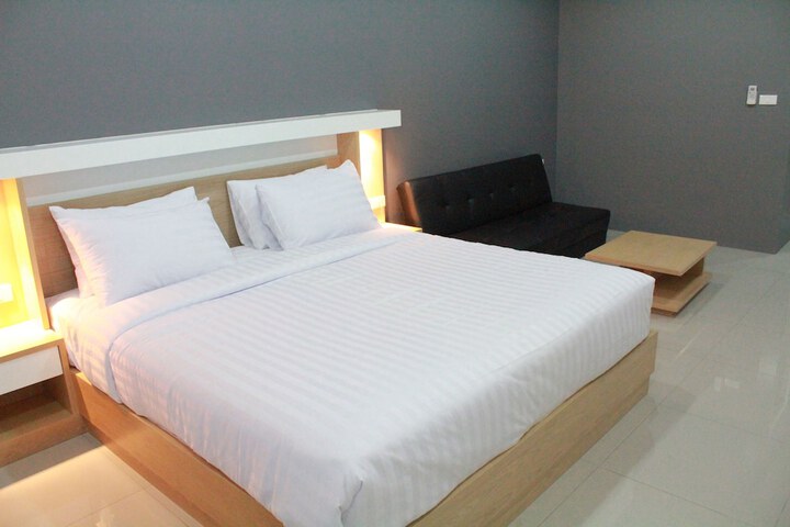 Room 7 of 45