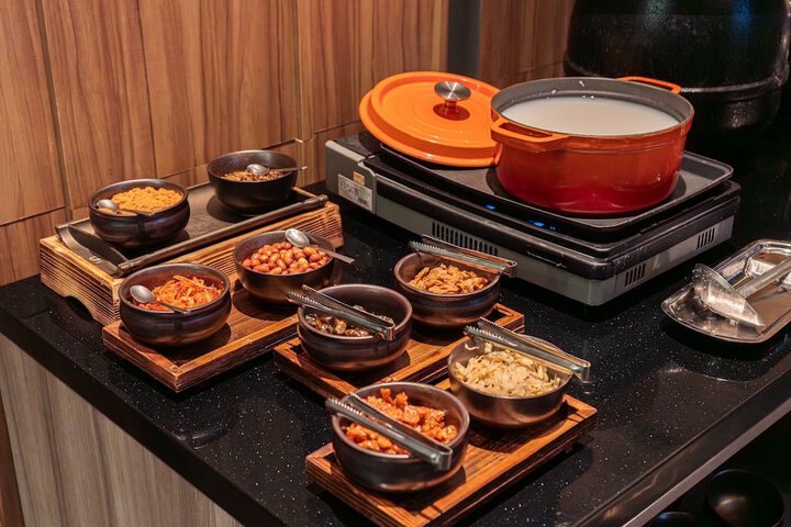 Dining 103 of 113
