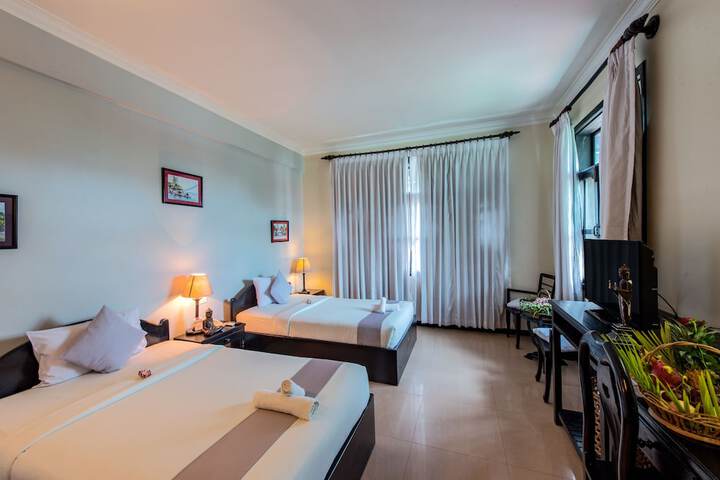Room 20 of 160