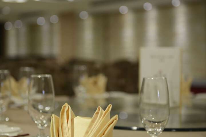 Ballroom/Hall 122 of 137