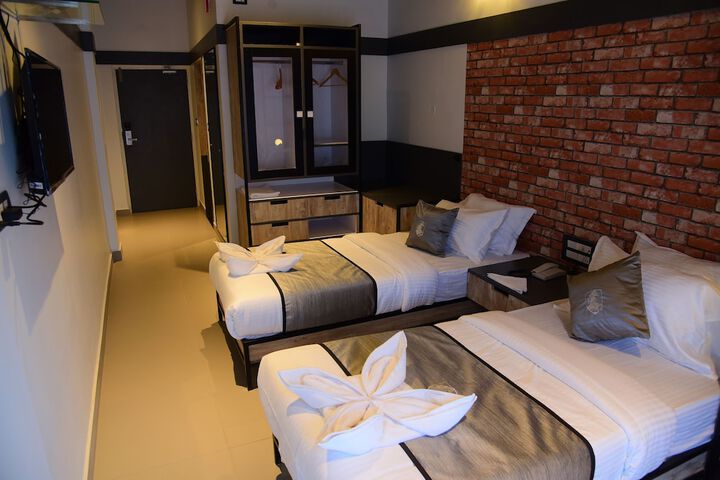 Room 7 of 41
