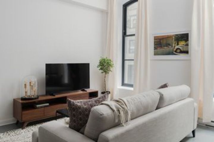 Room 16 of 22