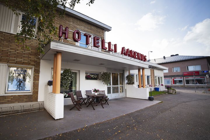 Hotel 64 of 67
