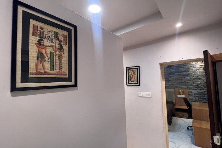 Room 25 of 58