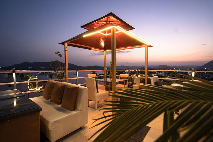 The Lake View Hotel – on Lake Pichola