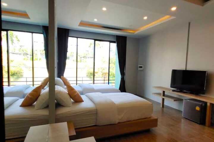 Room 14 of 43