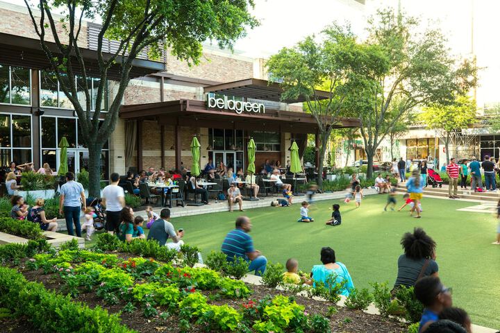 Children's play area - outdoor