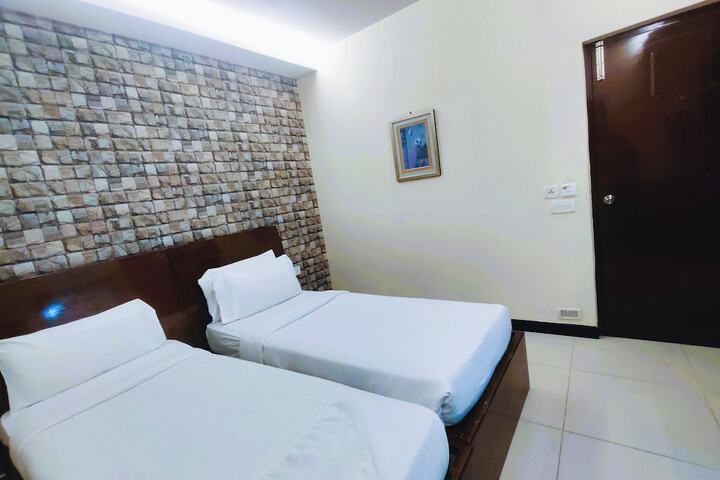 Room 8 of 55