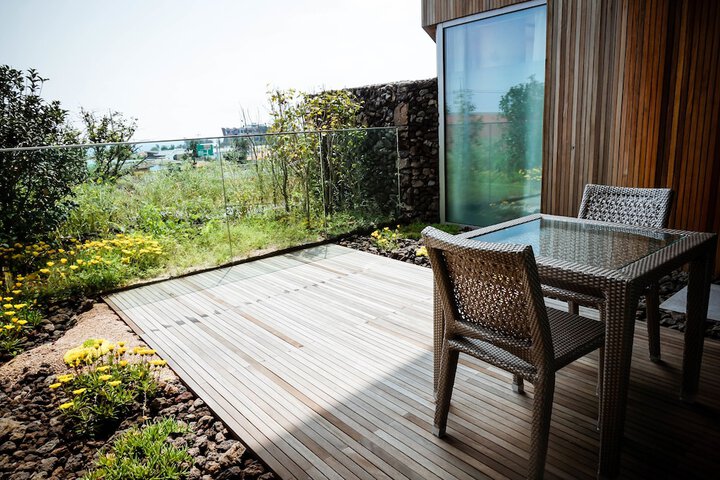 Terrace/Patio 57 of 179