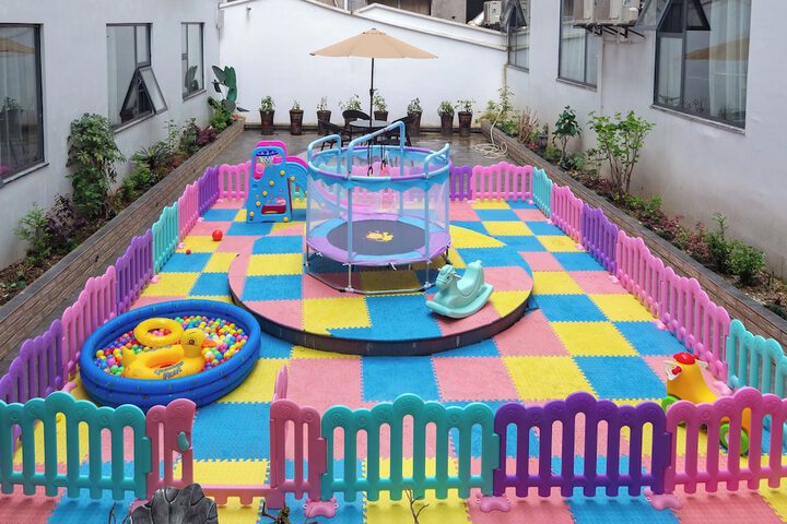 Childrens Activities 61 of 98