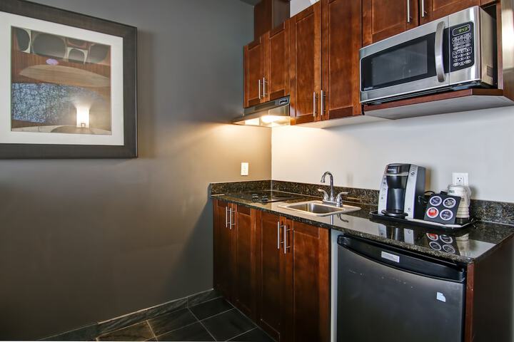 Private kitchenette