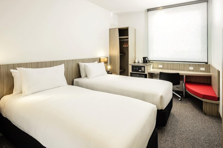 Room 14 of 62