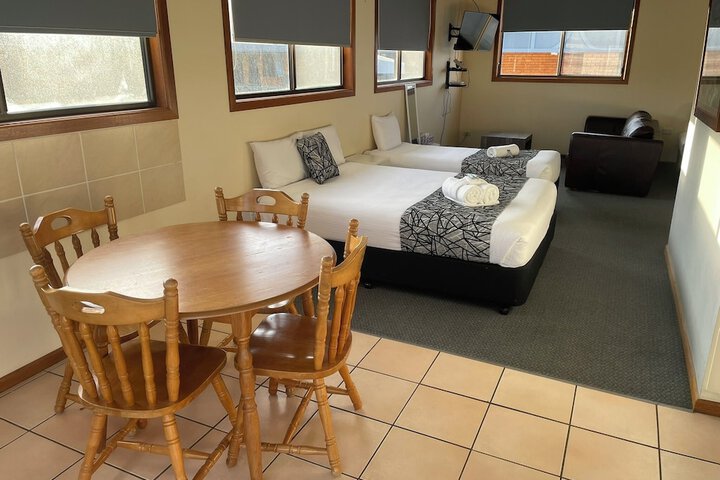 Room 46 of 70
