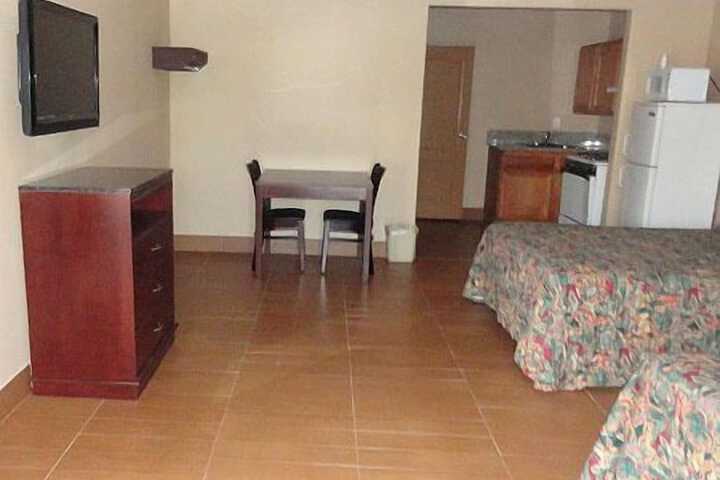 Double Bed Large (6 of 9)