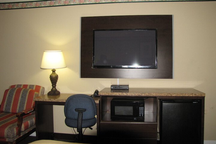 Room 14 of 26