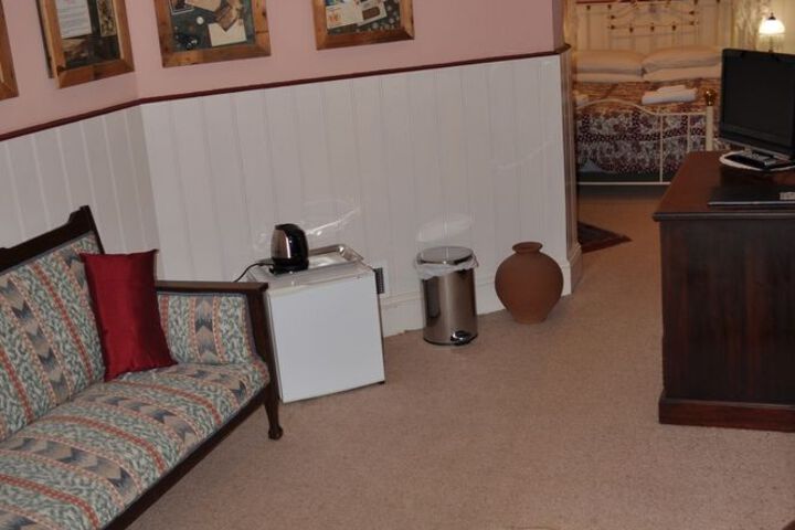 Room 18 of 24