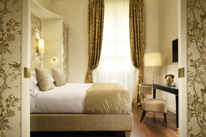 Room 10 of 110