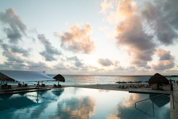 Pool 57 of 139