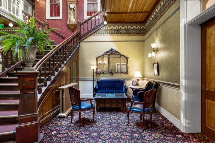 Hotel Interior 12 of 130