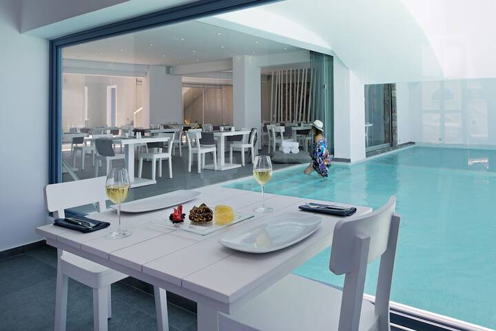 Dining 59 of 70