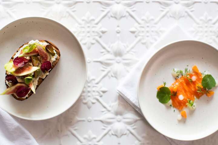 Dining 89 of 138