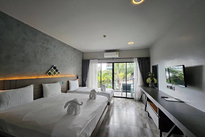 Room 16 of 59