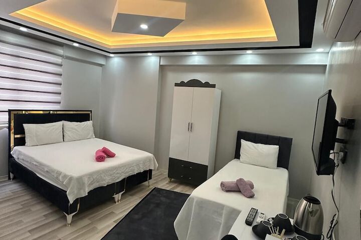 Room 21 of 26