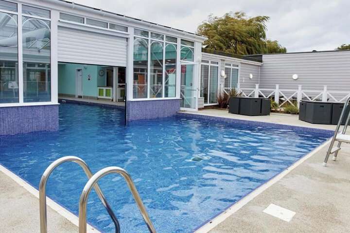Pool 12 of 23