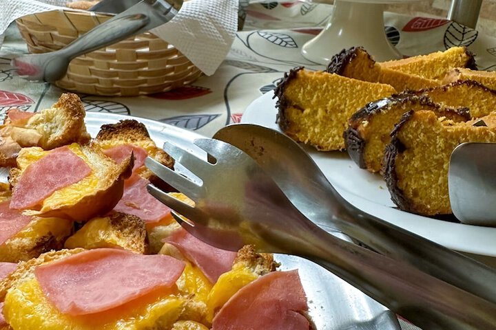 Breakfast/Coffee Service 33 of 40
