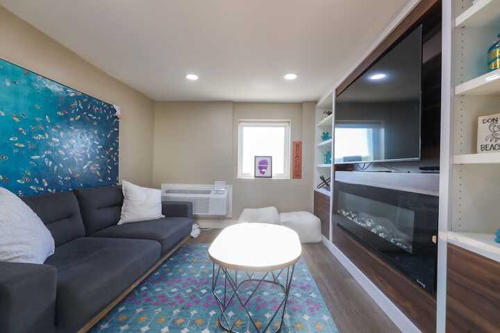 Hotel Interior 6 of 70