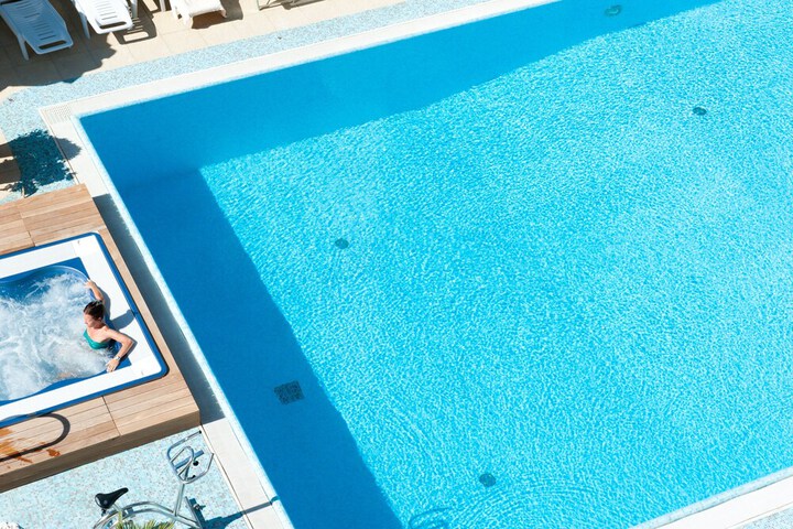 Pool 57 of 78