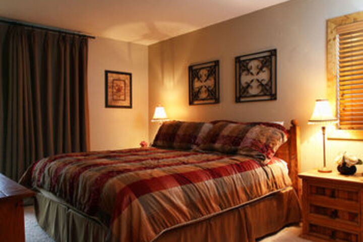 Room 25 of 71