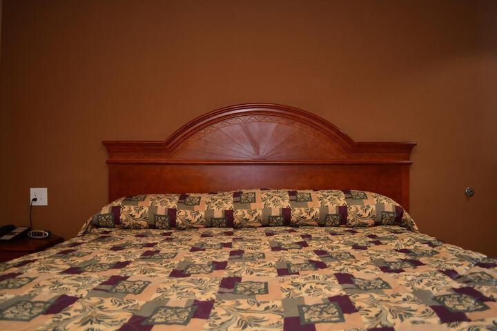 Room 16 of 30